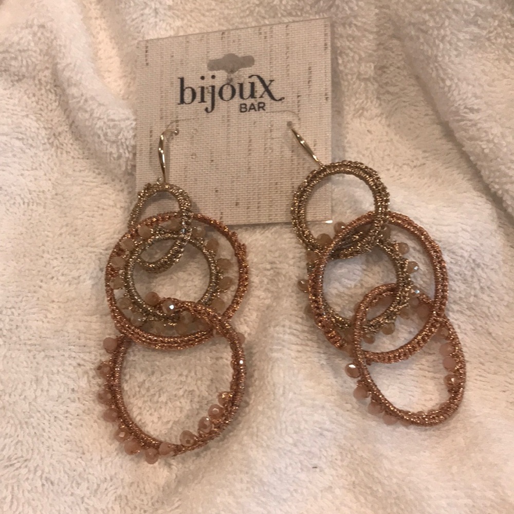 Beautiful never worn them got them as a gift